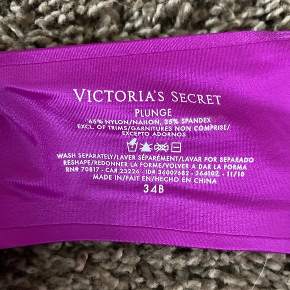 Victoria Secret Bra - Picture 5 of 5